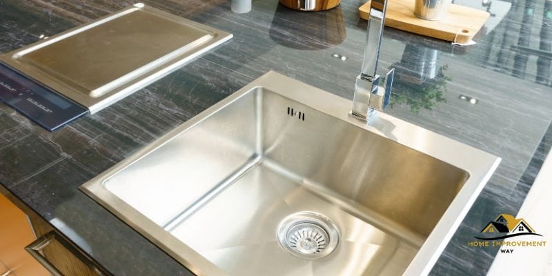How to Caulk a Stainless Steel Kitchen Sink