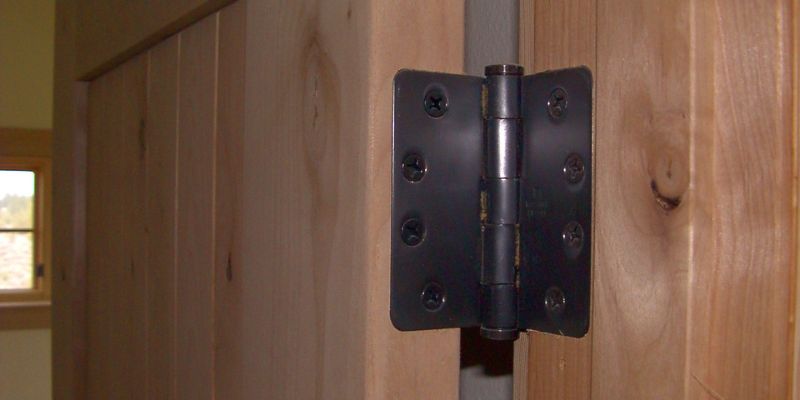Maintaining Your Door Hinges
