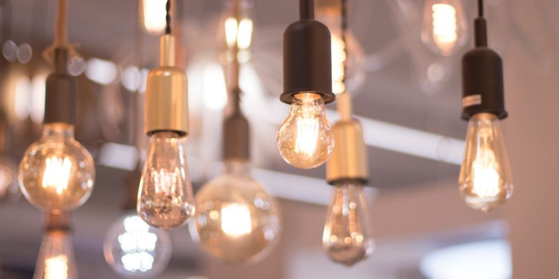 Step-by-Step Guide to Changing LED Christmas Light Bulbs