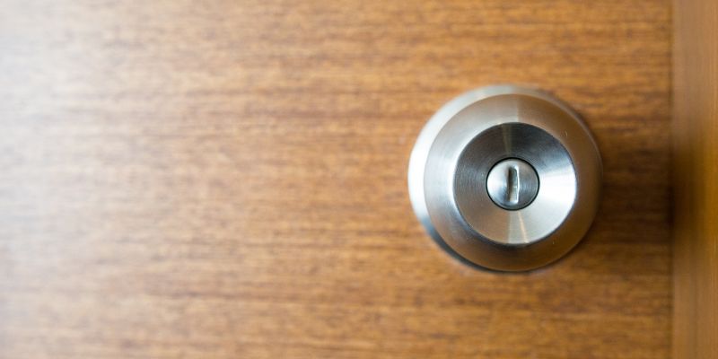 Step-by-Step Guide to Cutting a Deadbolt Hole