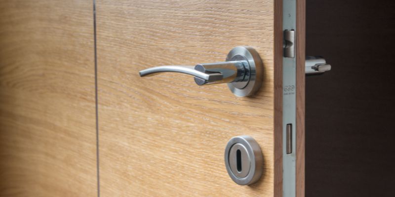 Step-by-Step Guide to Making a Fork Lock