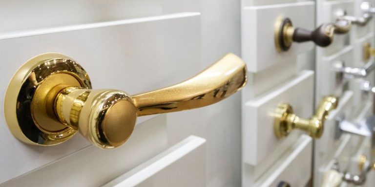 How to Remove a Door Handle: A Step-by-Step Guide for Car Owners