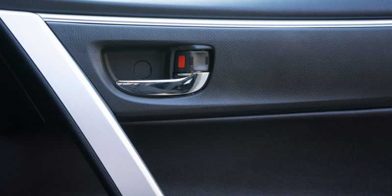 Why Fixing Car Door Handles Is Worth It