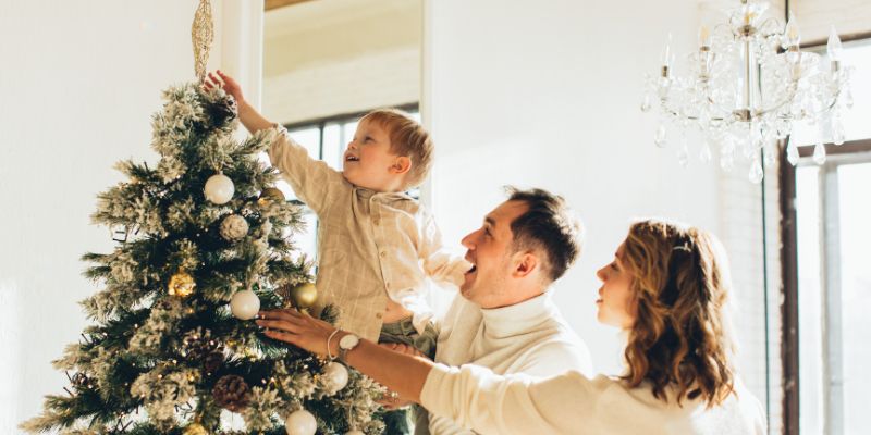 How to Decorate a Chandelier for Christmas