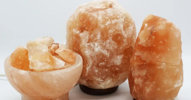 Himalayan salt lamp that may shed salt crystals from humidity