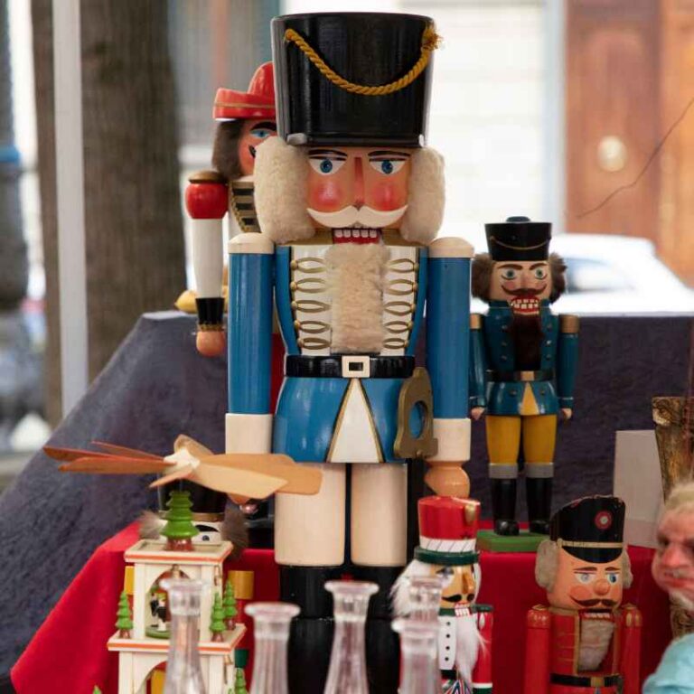 How To Make A Nutcracker Soldier Out Of Wood