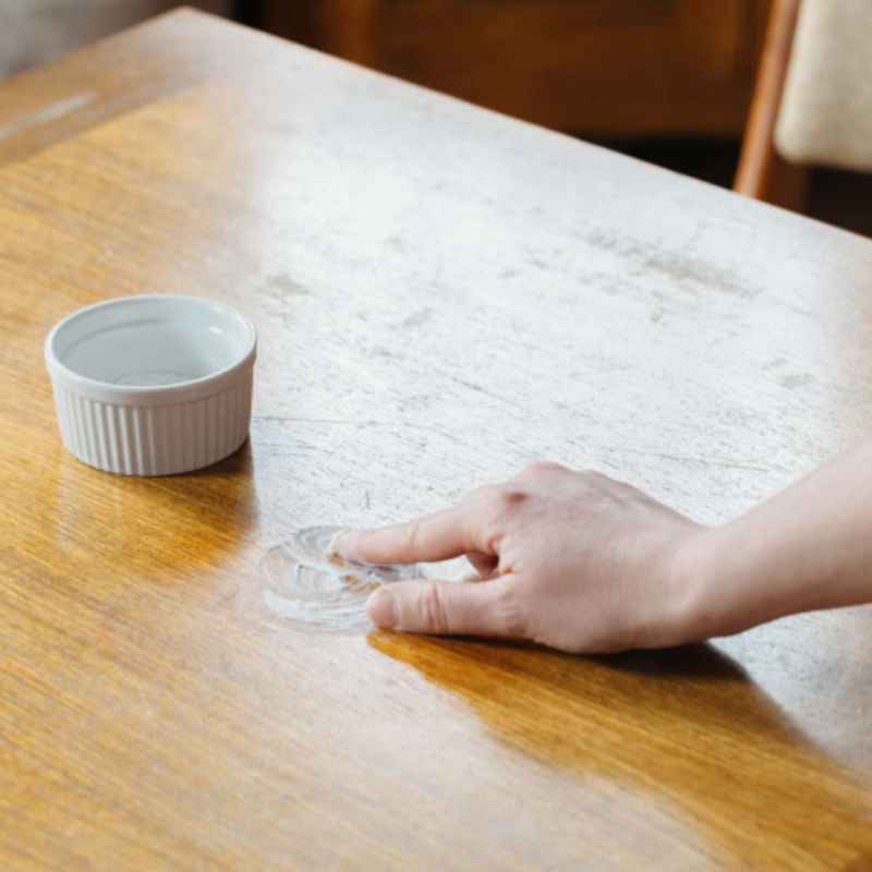 How to Get White Heat Marks Out of Wood