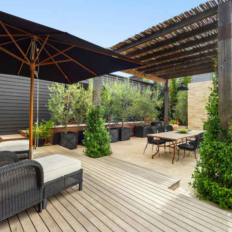 Understanding Composite Deck Stains