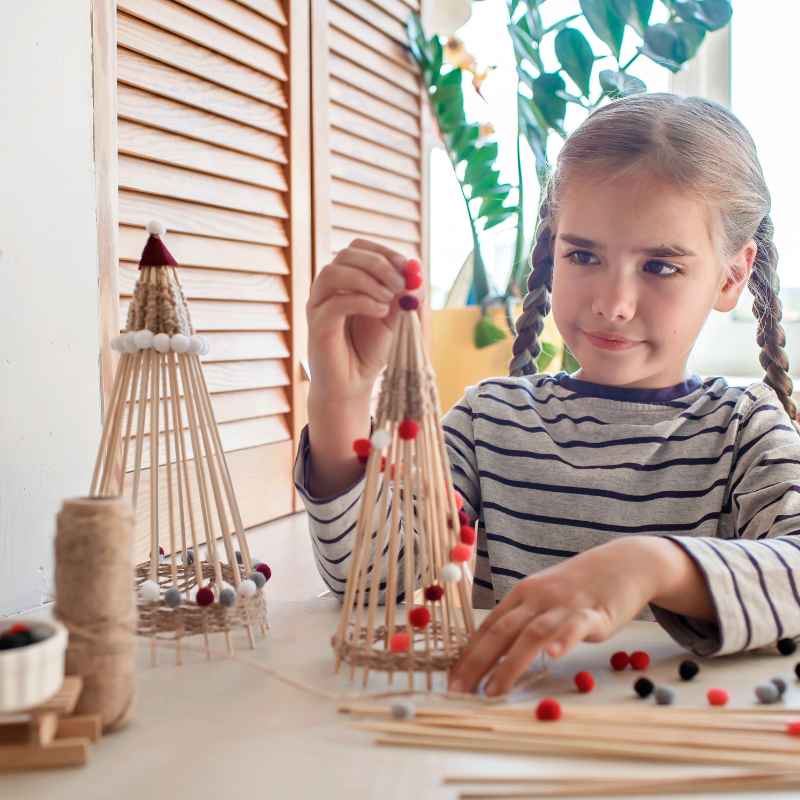 Painting and Personalizing Wooden Christmas Signs