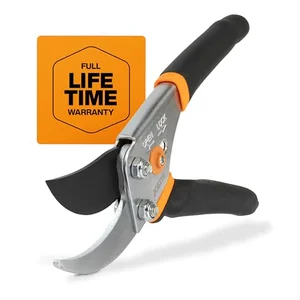 Fiskars bypass pruning shears garden clippers