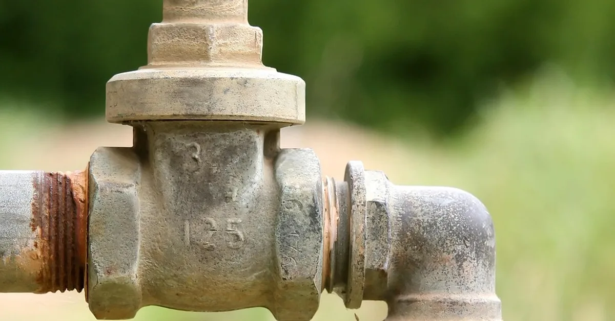 Outdoor Faucet Leaking From the Handle
