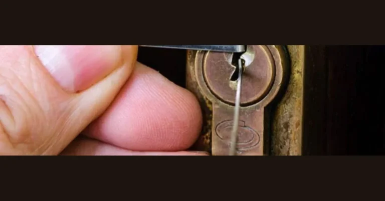 picking a deadbolt lock cylinder with a tension wrench