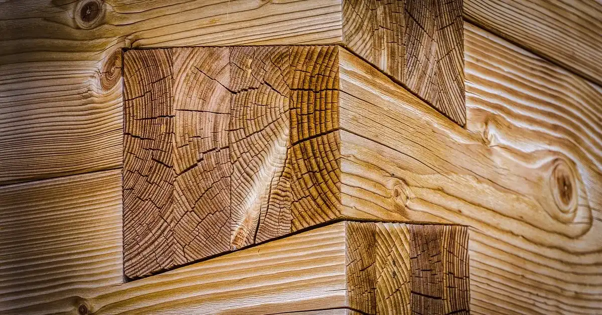 Dovetail wood joint connection in a woodworking project