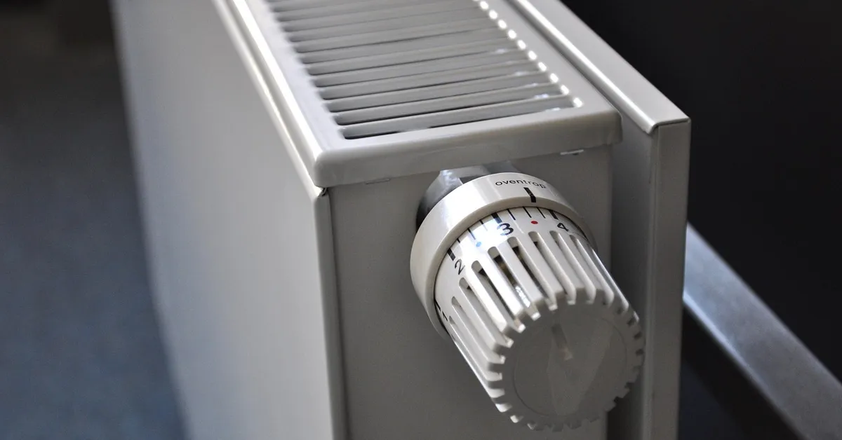 Can You Replace Your Thermostat With a Smart Thermostat? Compatibility and Safe Setup Checks