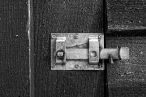 3 Best Door Security Kits for Wood Entries (2026): Research Shows