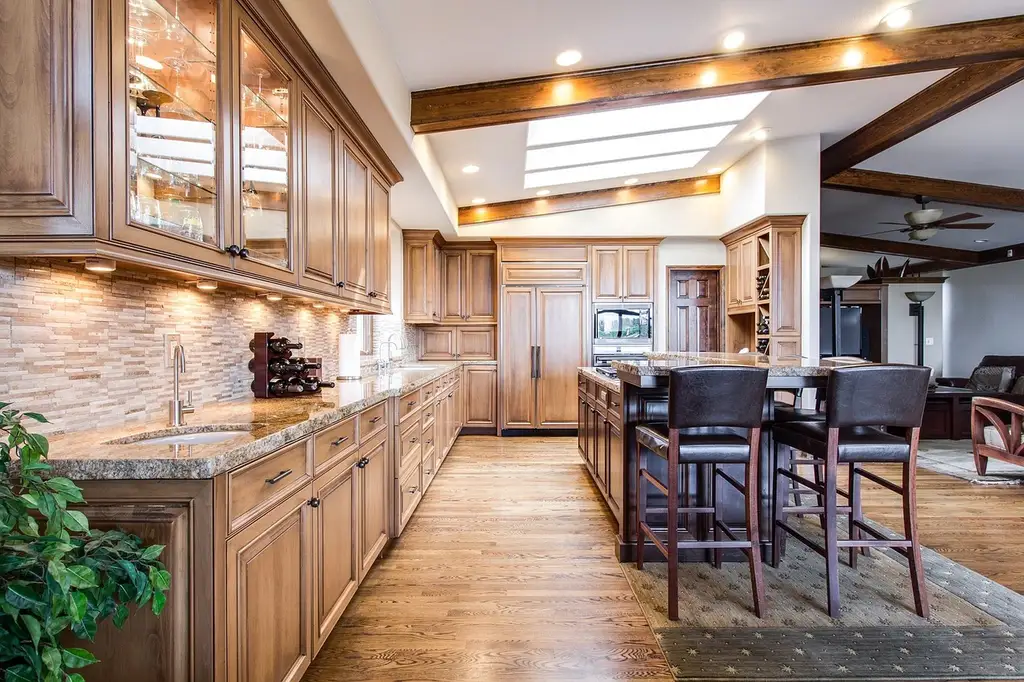 What is the best wood finishing oil for interior furniture and trim?
