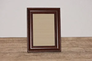 Best Wood for Picture Frames (2026): We Compared
