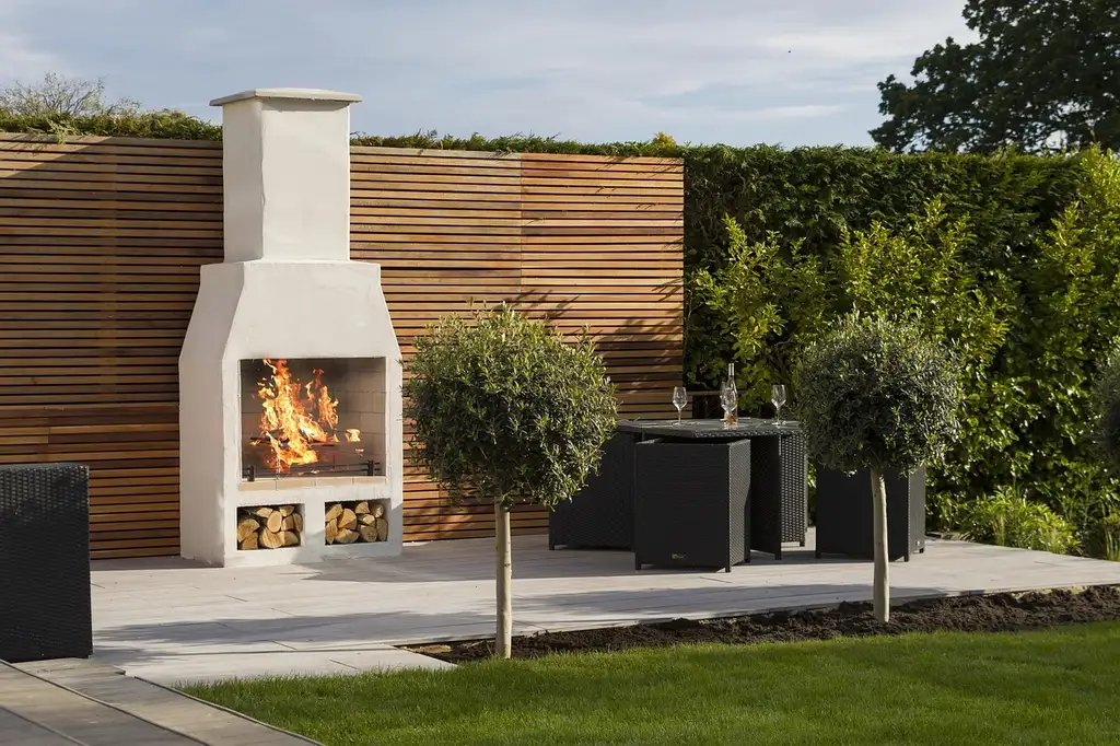 How do you know if a fireplace is safe to use?