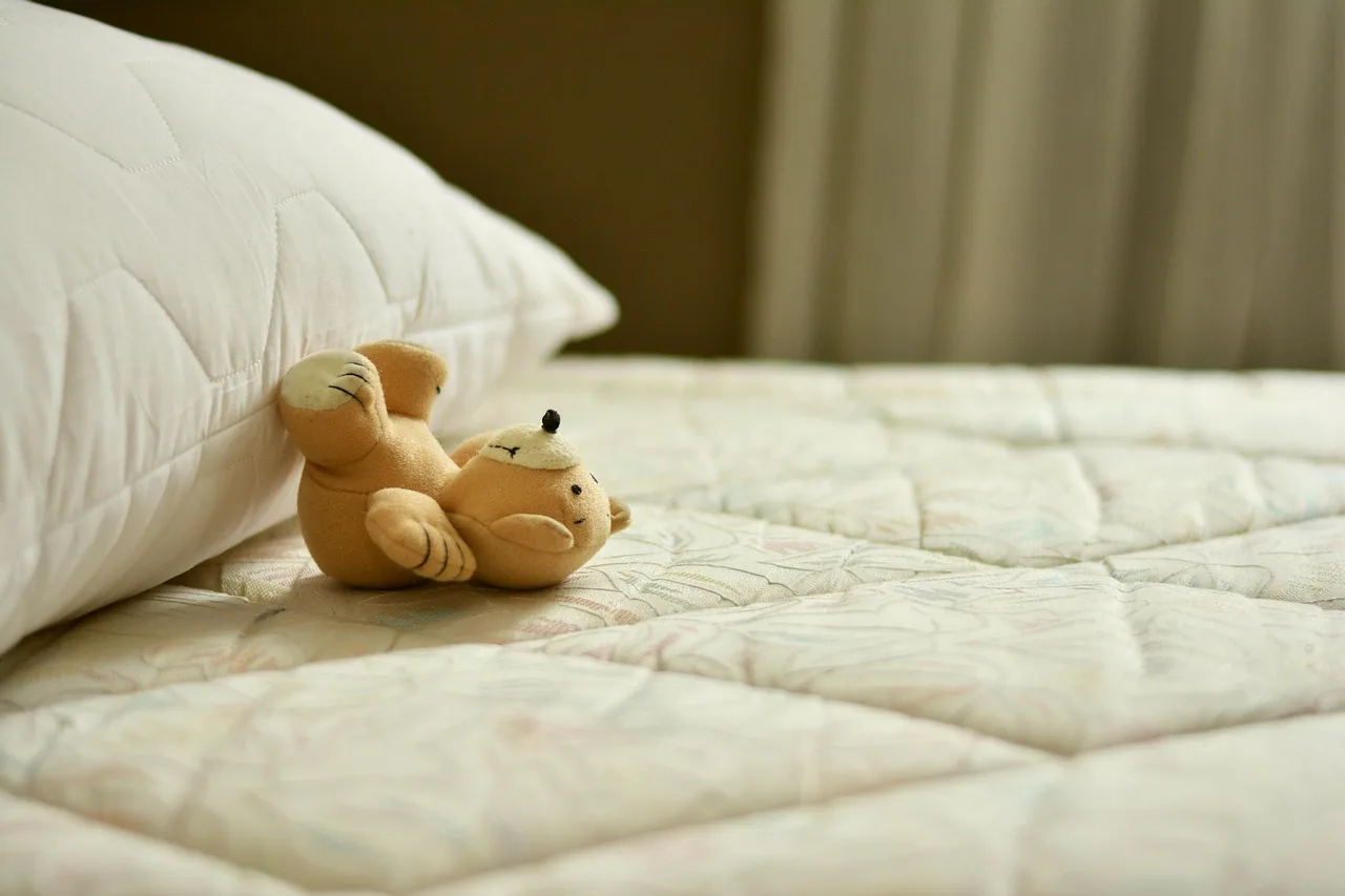 Before you move a Tempur-Pedic mattress