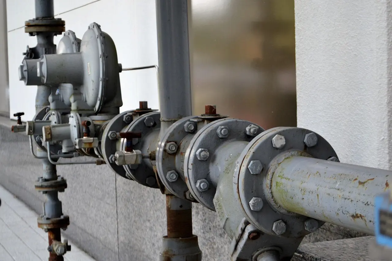 What tools do I need if a shutoff valve needs replacement?