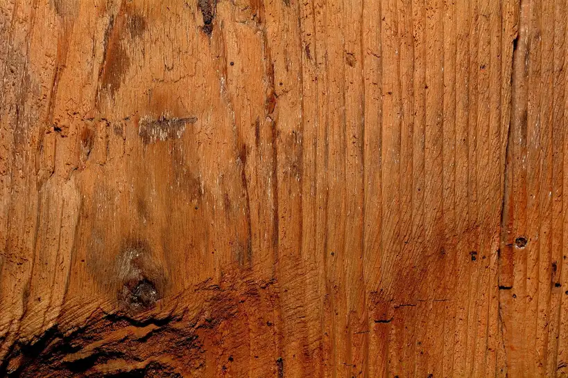 Solid wood vs MDF crown molding: the trade-off in one sentence